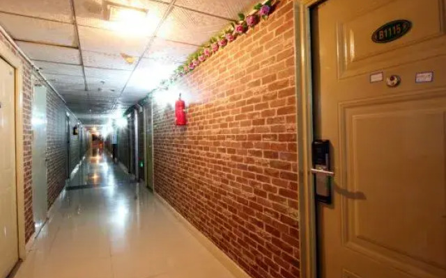 Sunshine Apartment Hotel