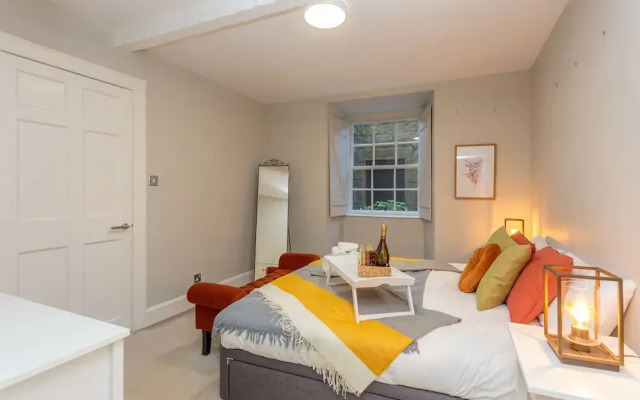 Beautiful Hideout in Center of Edinburgh - Business - Holidays