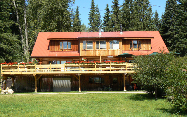 Nakiska Bear Ranch