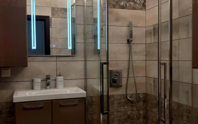 Винтидж Студио Младост