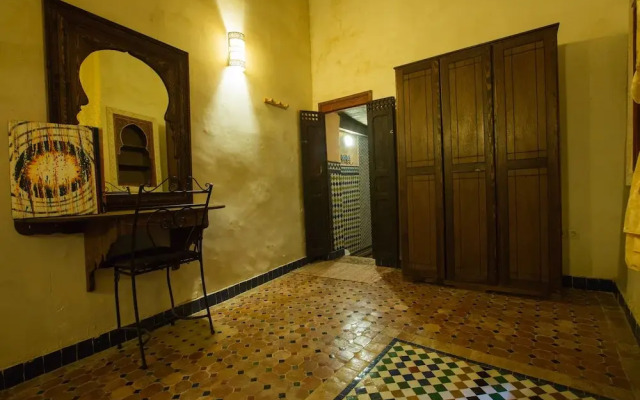 Riad Zina Fes