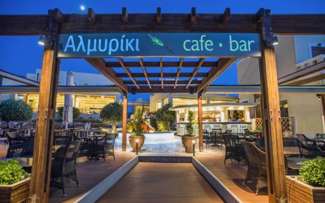 Almiriki Chios Rooms & Apartments