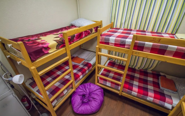 Chekhov Bro Hostel