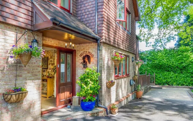 Pretty Maid House B&B