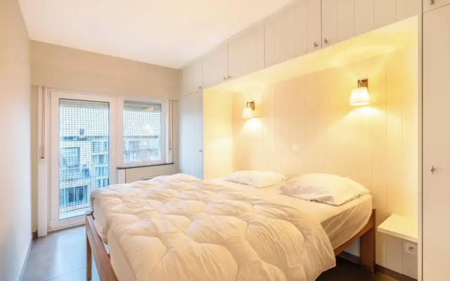 Lavish Apartment for 4 People With Seaview