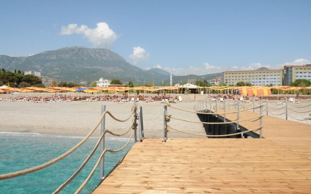 Gold City 2 Bedroom Villa 2