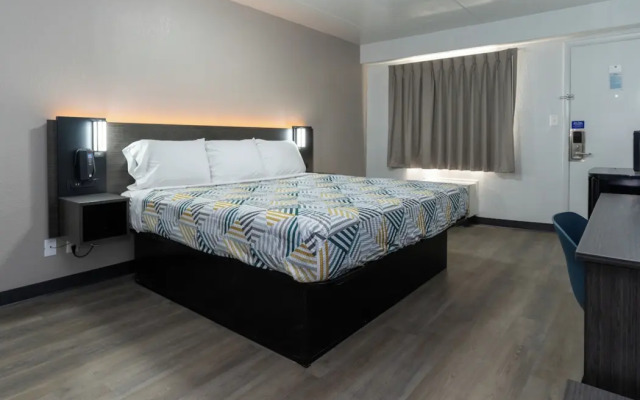 Econo Lodge Sharonville