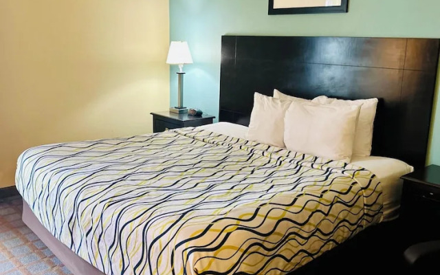 Red Lion Inn & Suites Blue Springs