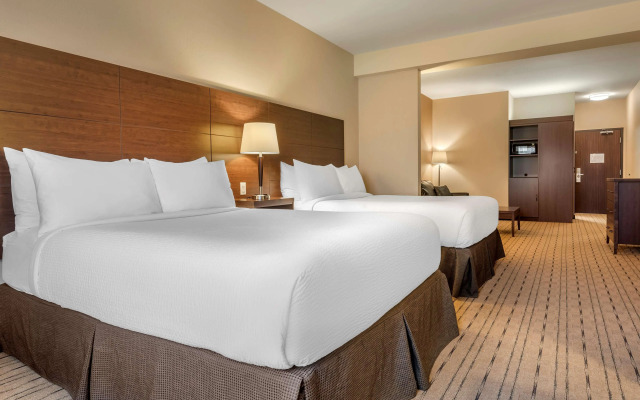 Best Western Plus Bathurst Hotel & Suites