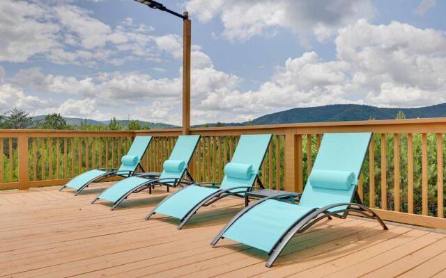 Private Saltwater Pool: Mtn-view Copperhill Home