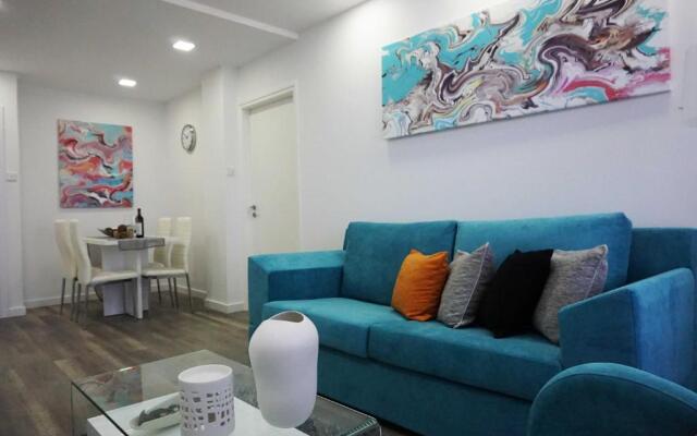 Lazuli Beachfront Apartment 43
