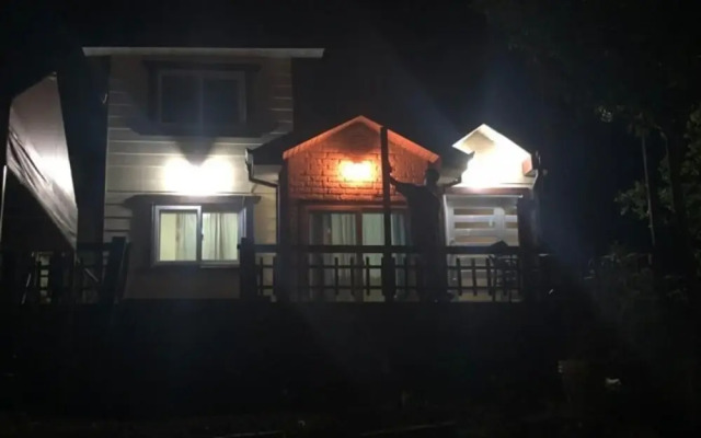 Goesan Byeolbitsanmagi Pension