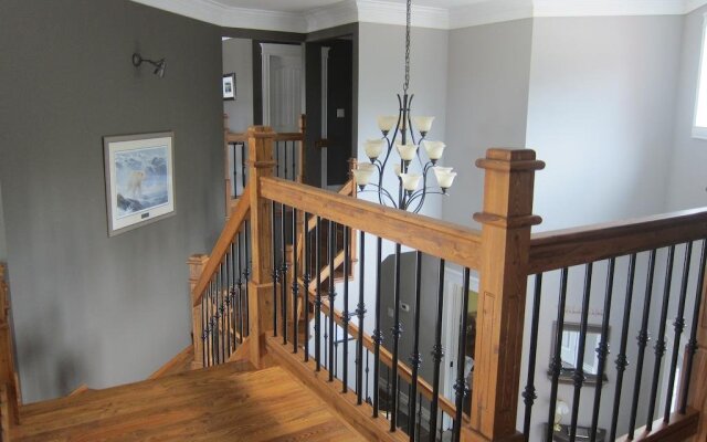 Old Rocky Brook Road B&B