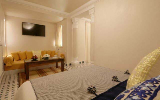 Riad Wazani Square & SPA