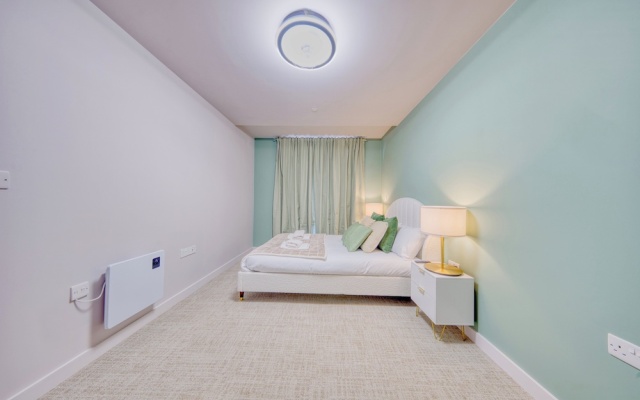 Trafford Garden Stays B201