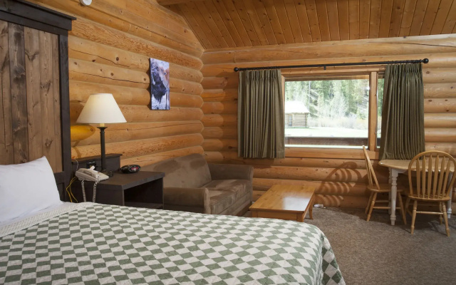 320 Guest Ranch