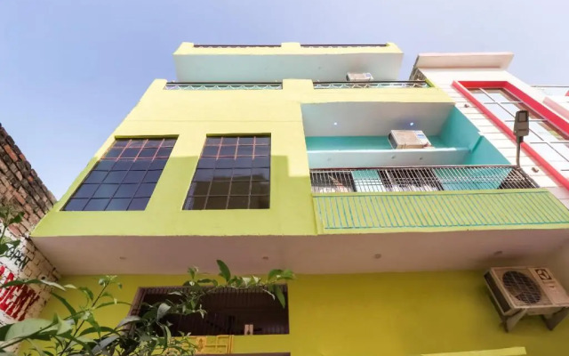 Shivayy Majestic by OYO Rooms