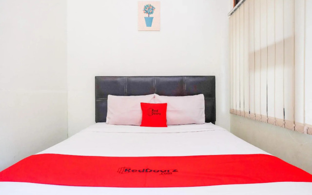 OYO 1162 ZE room