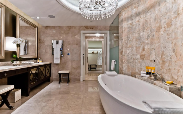 The Ritz-Carlton, Montréal