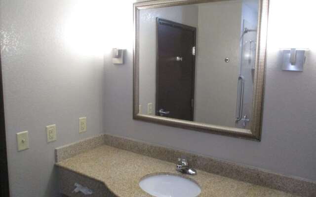 Best Western Plus Stephenville Inn