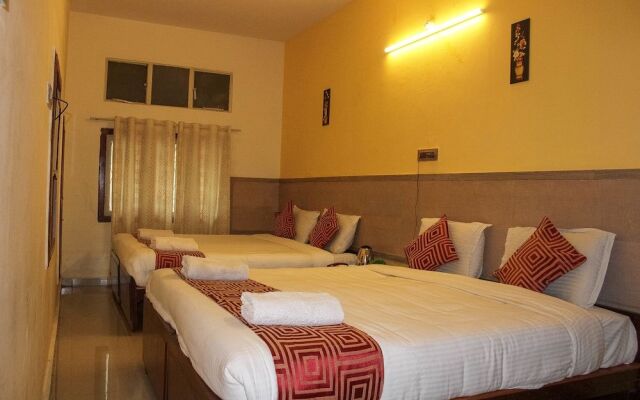 Kaveri Hotel