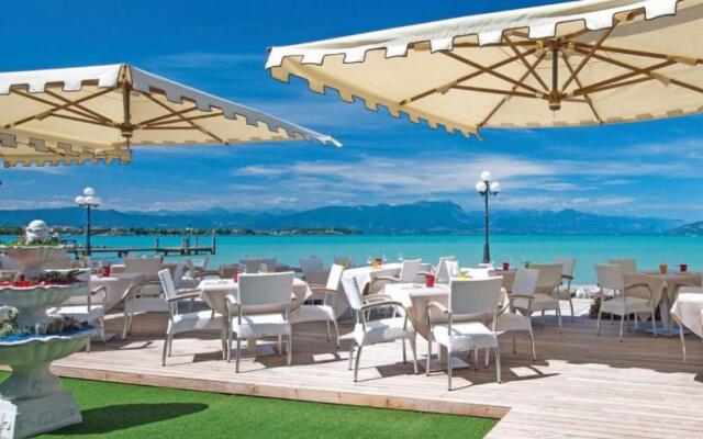 Hotel Lugana Parco Al Lago