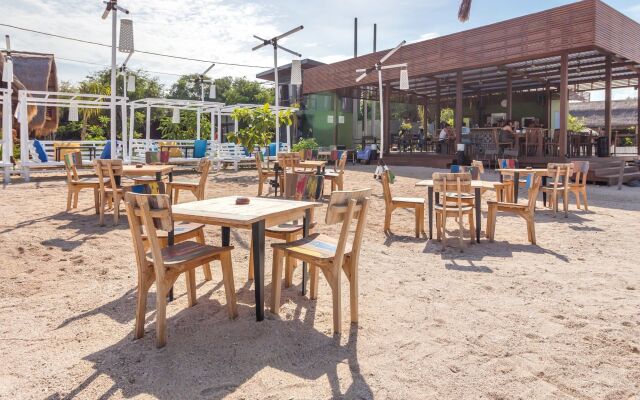 Mola Mola Resort Gili Air Lombok