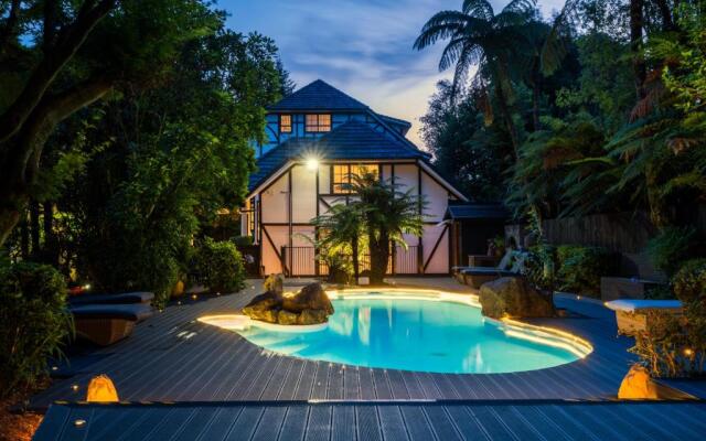 Hamurana Lodge Boutique Hotel