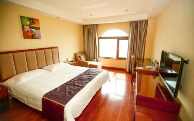 GreenTree Inn Shandong Qingdao Wuyishan Road Jiashike Shopping center Business Hotel