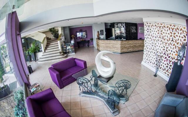 Hotel Real Azteca Boulevard