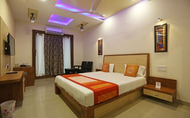 OYO 6557 Hotel Kaka Inn