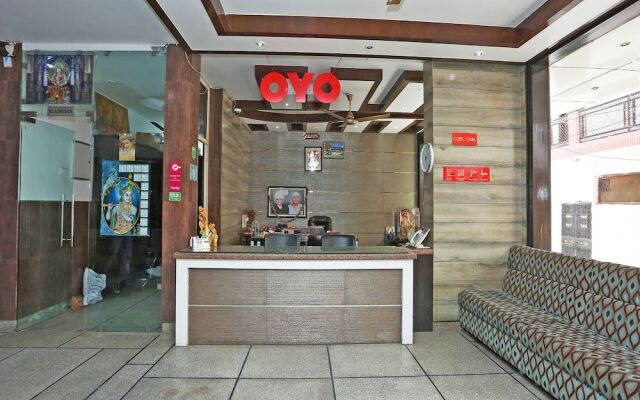 OYO 12400 Hotel Prem