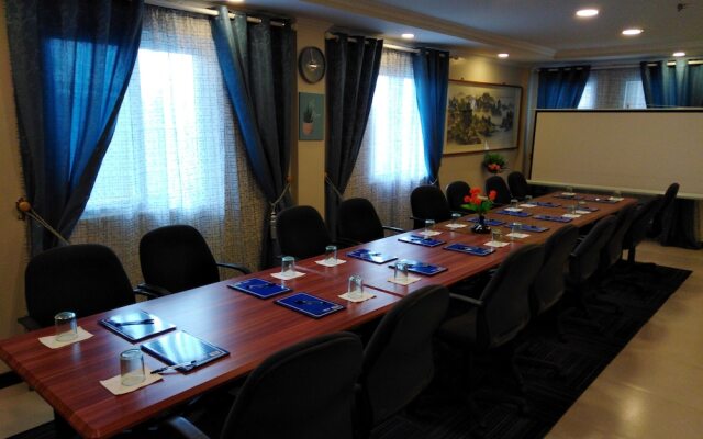 Venezia Suites Hotel Iloilo