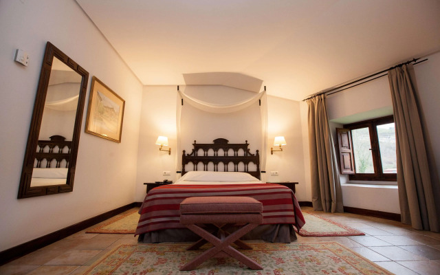 Parador De Cangas De Onis