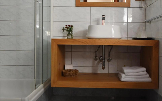 Turisticna Kmetija Seruga