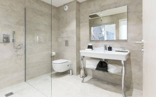Palais Saleya Apartment & Suite