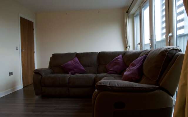 2 Bedroom Flat In Inverleith