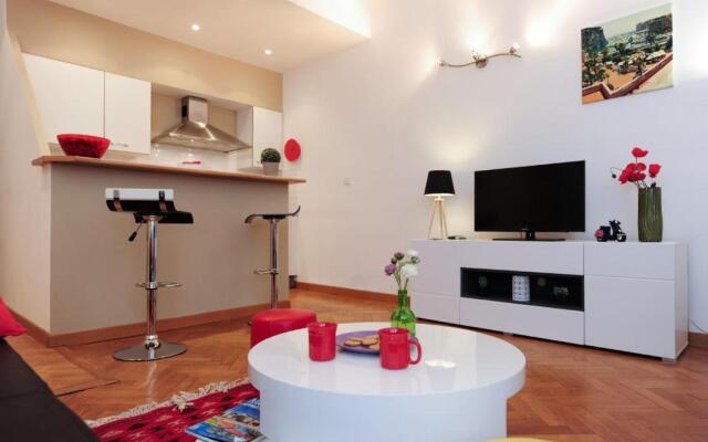 Le Savoy Palace - Five Stars Holiday House