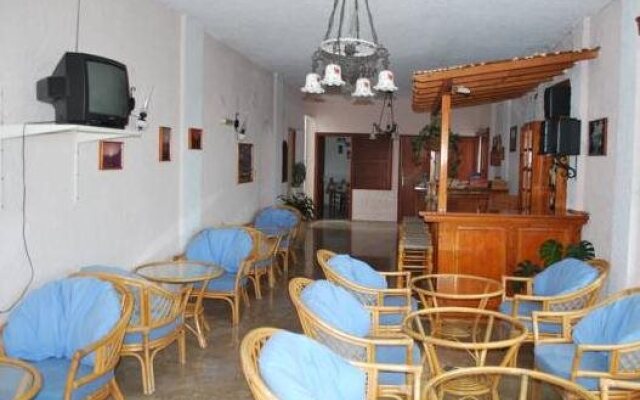 Hotel Flisvos
