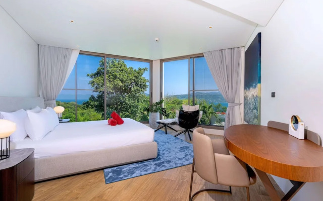 Sea View Condo BluePoint 817 Adults Only