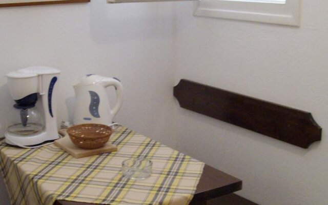 Spiros Apartments