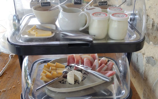 Gîte et Chambres d'hôtes  Le Coq du Nord - Mailhac