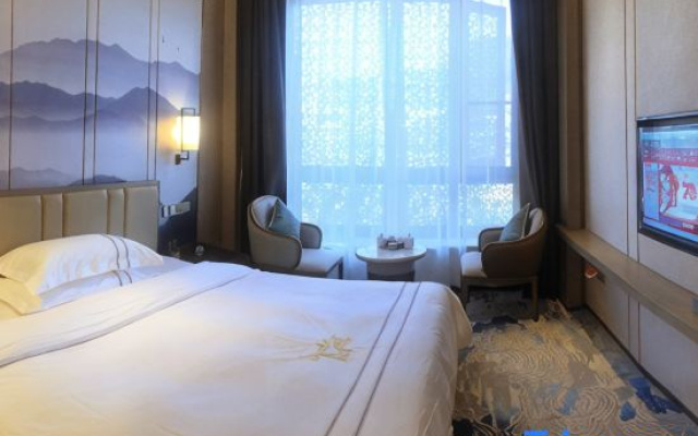 Wanzai Shanshui Yinbin Hotel