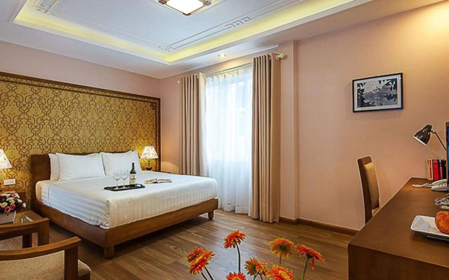 La Palm Hotel