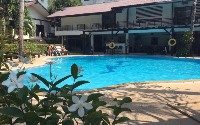 Bamboo Beach Hotel & Spa