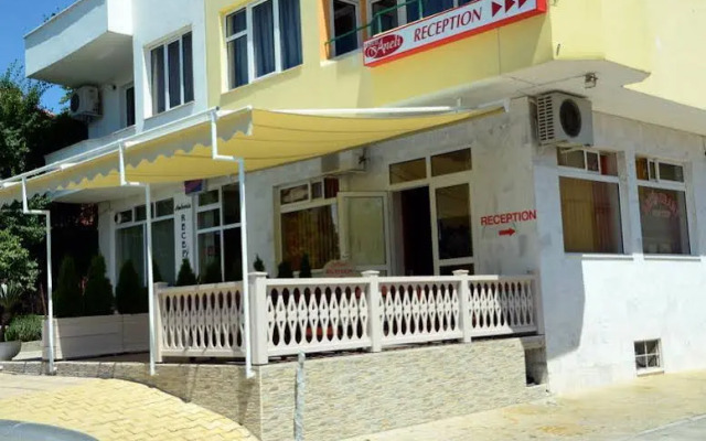 Desudava Hotel