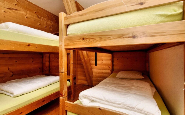 Lavish Holiday Home in Durbuy with Sauna
