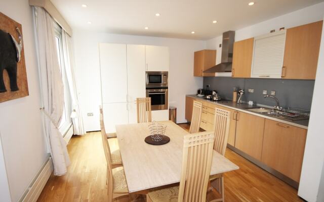 93A Grey Street Apartments