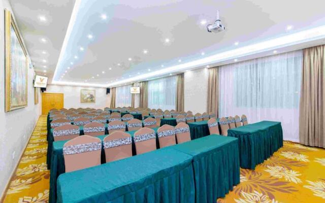 Vienna Hotel Shenzhen Bantian Huawei Tian'an Yungu