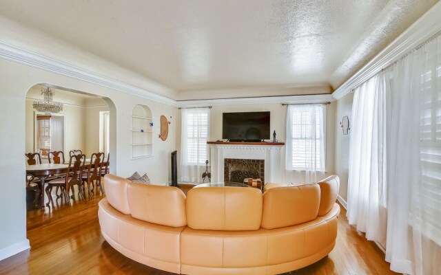 Crockett Retreat 4 Bedroom Home